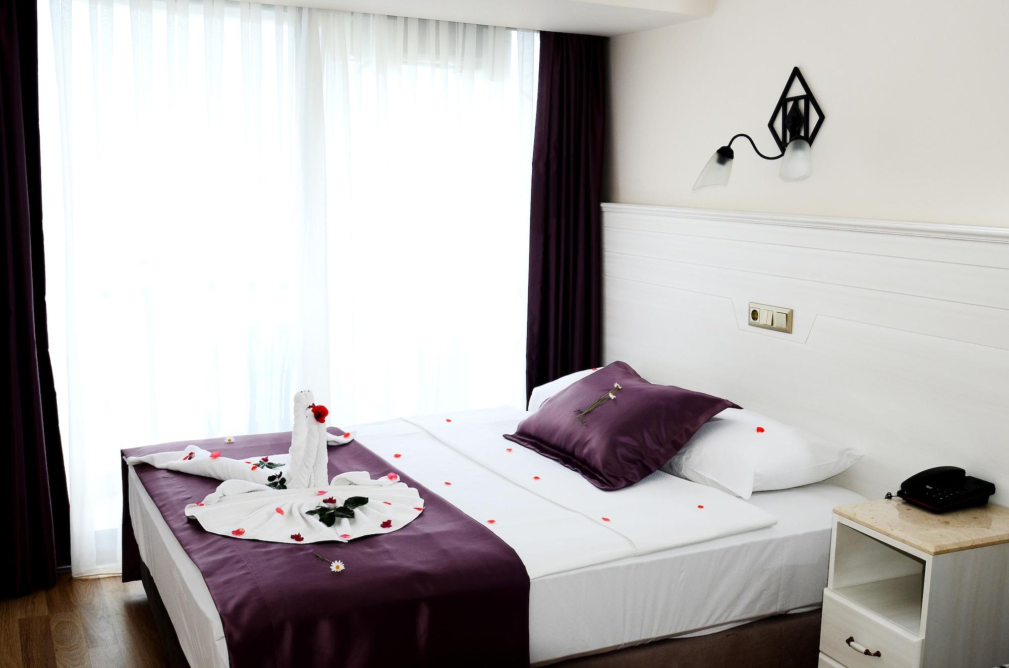 Hotel By Karaaslan Inn Kuşadası Ngoại thất bức ảnh