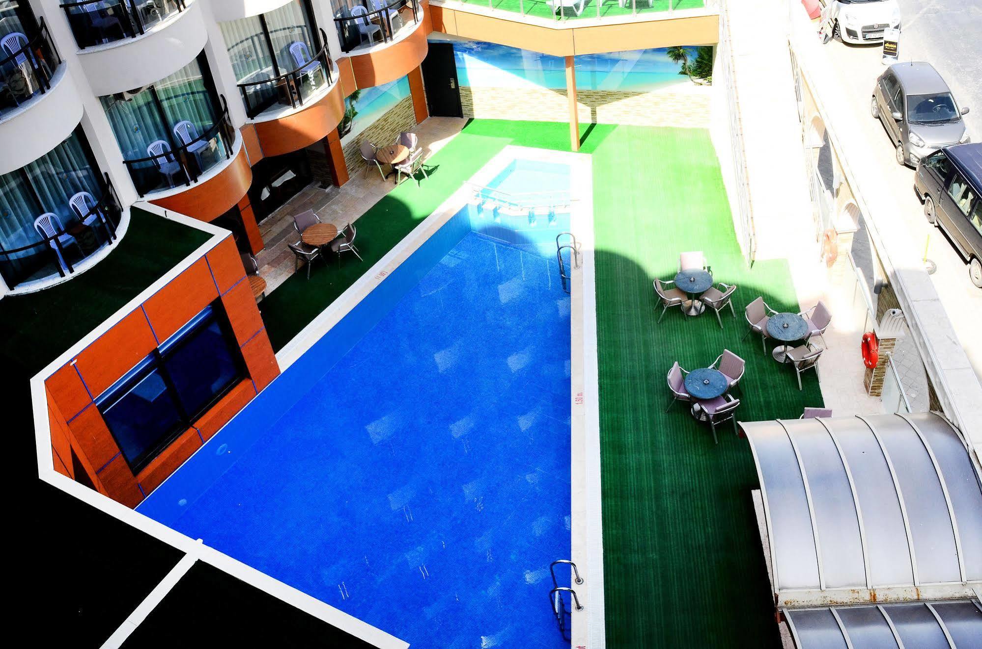 Hotel By Karaaslan Inn Kuşadası Ngoại thất bức ảnh